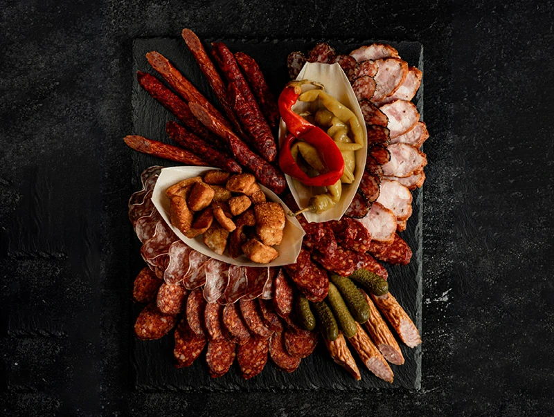 Klobásková mísa 8- porcová 160dkg