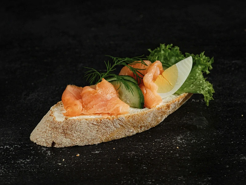 Chlebíček lososový